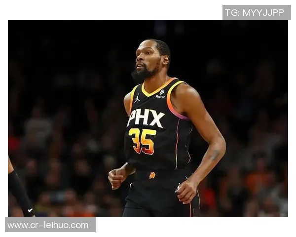 乌度卡盛赞杜兰特为球队关键先生称其终结能力无与伦比