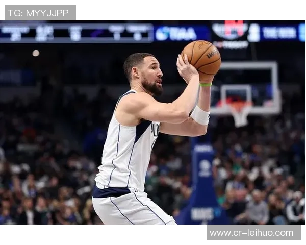 克莱本赛季替补出战8次投中5个以上三分球展现火力全开