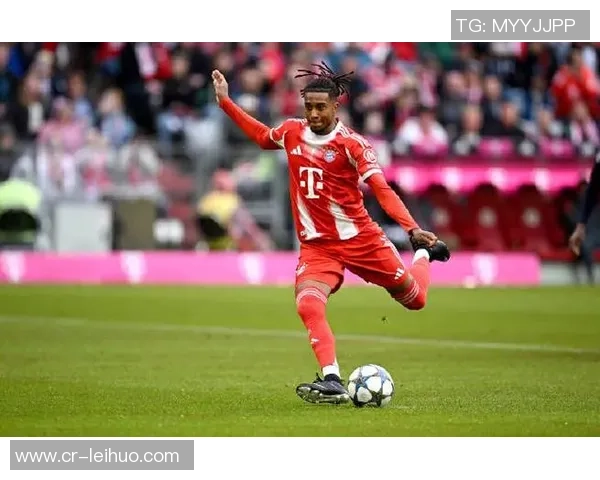 奥利塞与迪亚斯上半季联手造40球创德甲边锋组合新纪录超越罗贝里